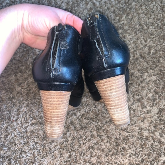 Cole Haan Black Leather Strap Wedges Size 7 - Picture 6 of 8